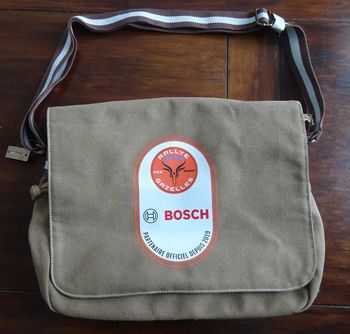 Sac courrier bandoulière (sacoche) en toile Bosch Rallye Aïcha des Gazelles 2026 NEUF