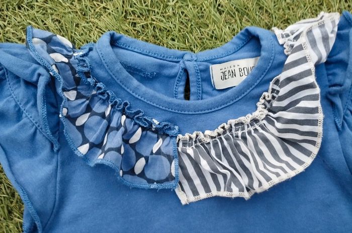 Magnifique petit tee-shirt bleu - photo numéro 3