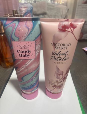 Ensemble de 2 crèmes Victoria ´s secret Candy Baby et Velnet Petals