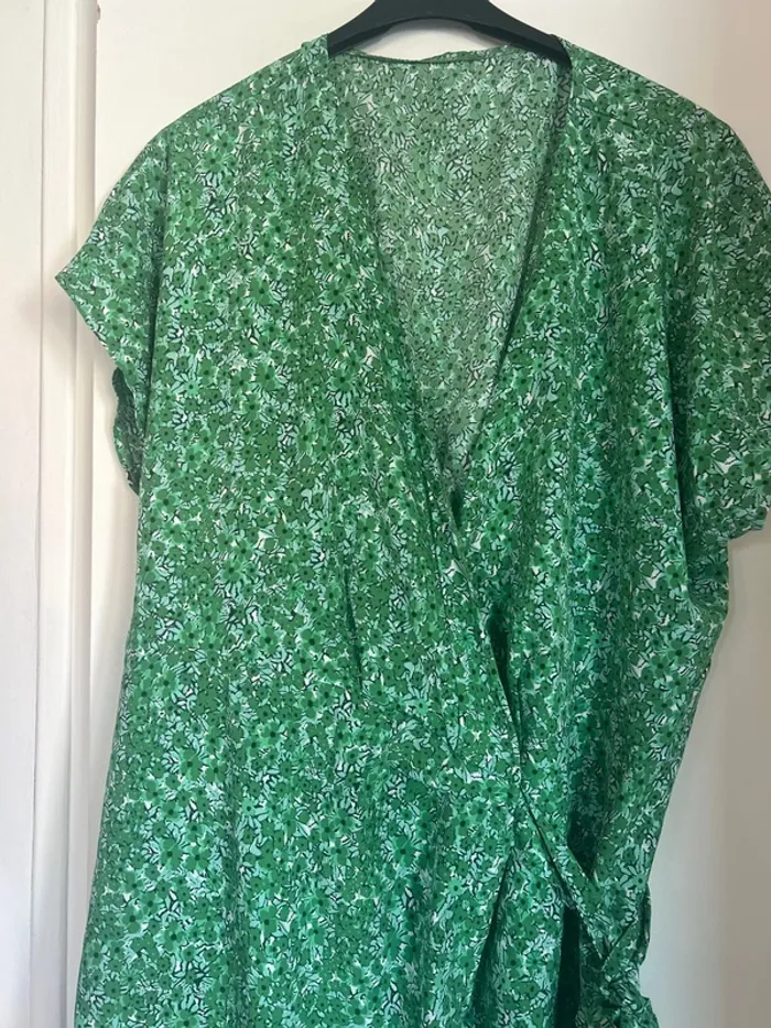 Robe porte feuille - photo numéro 2