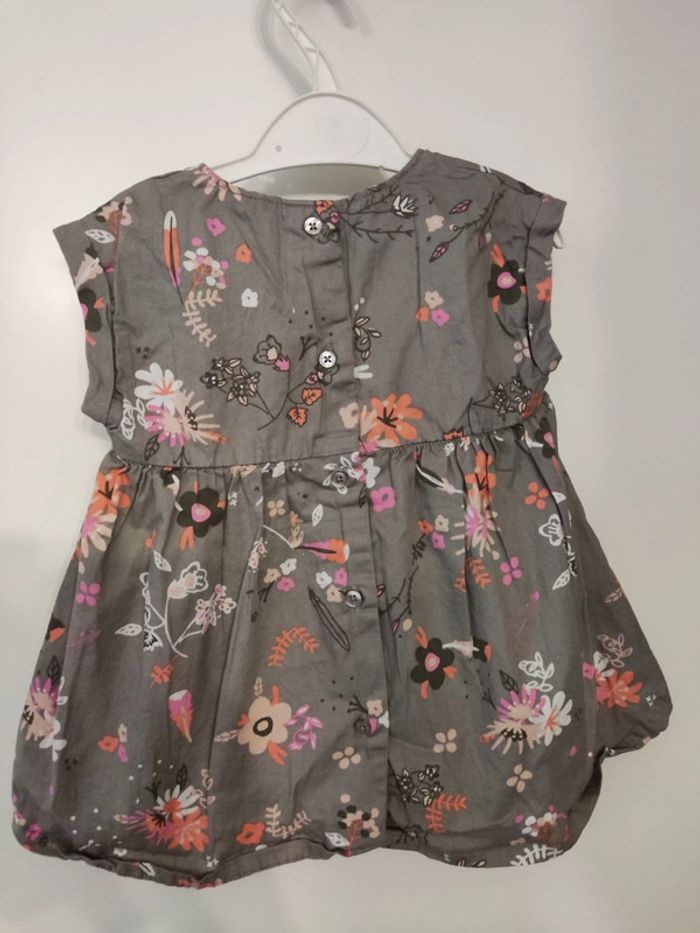 Robe fleurie - photo numéro 3