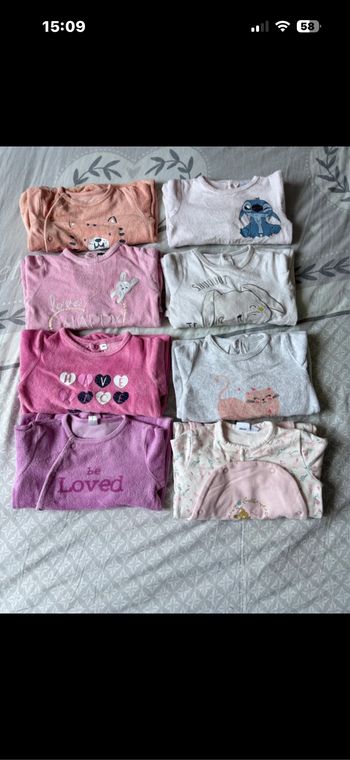 Lot de vêtements fille 6 mois