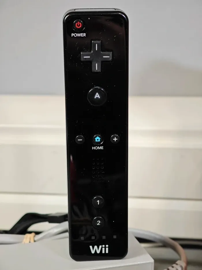 Console Nintendo Wii Mini avec manette et boîte / Garantie 1 an - photo numéro 9