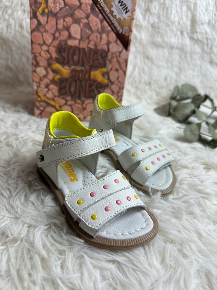 Paire de sandales Stones and bornes taille 21 - photo numéro 2