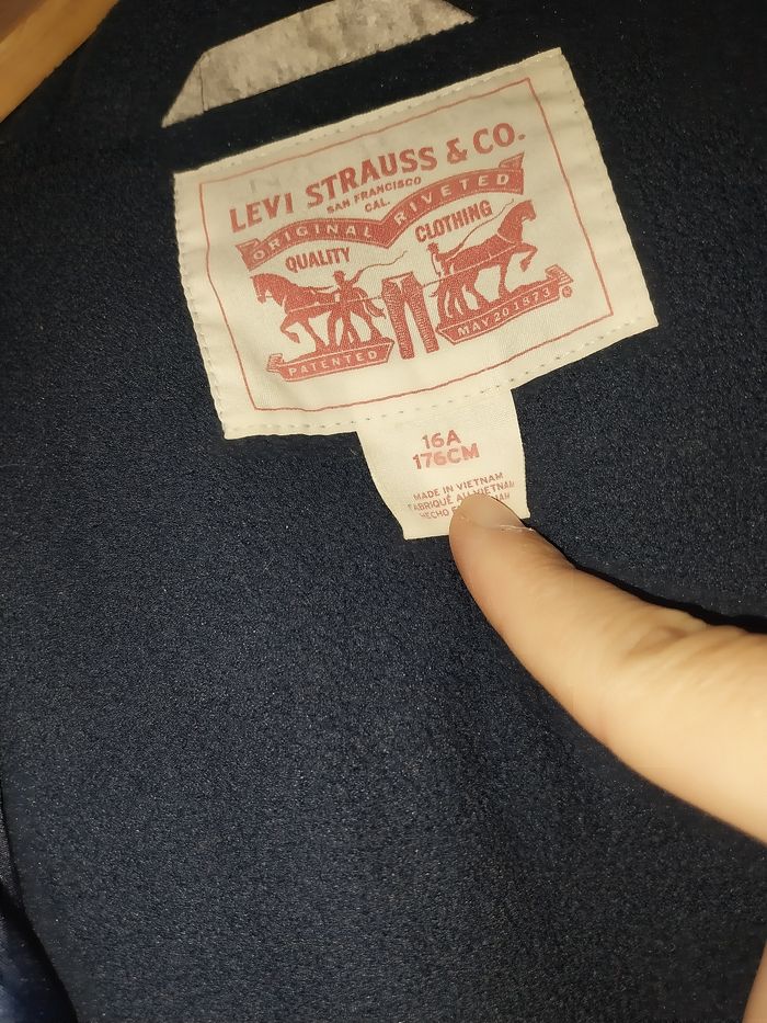 Doudoune levi's grise - photo numéro 3