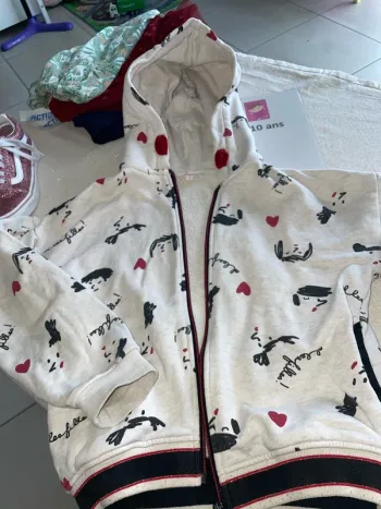 Veste catimini 10 ans.