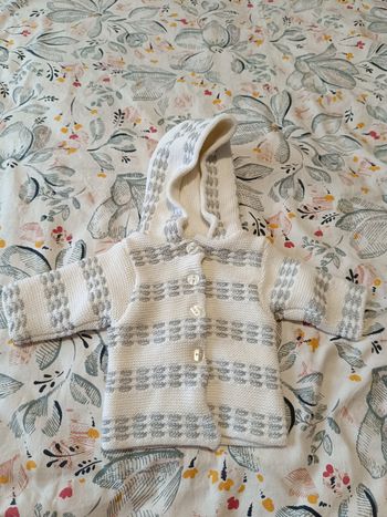 Gilet en laine bébé