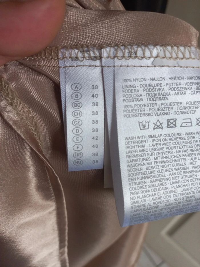 Robe de cérémonie - photo numéro 7