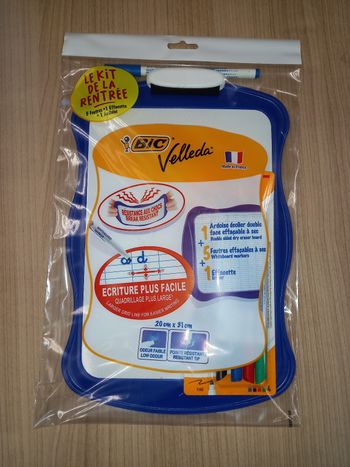 Kit Ardoise bleue + effacette + 5 feutres BIC