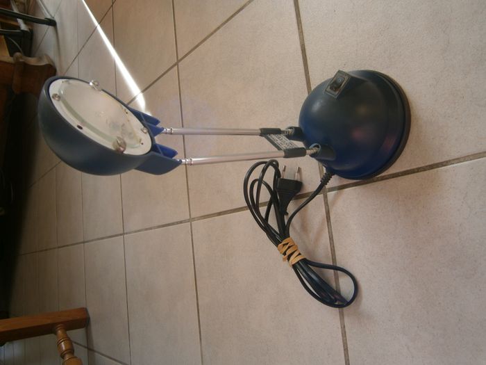 Lampe de bureau extensible bleu IKEA