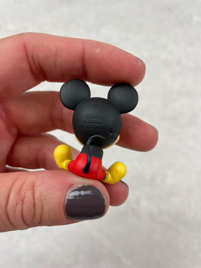 Petite figurine gashapon Disney Japon officiel Mickey Mouse - photo numéro 4