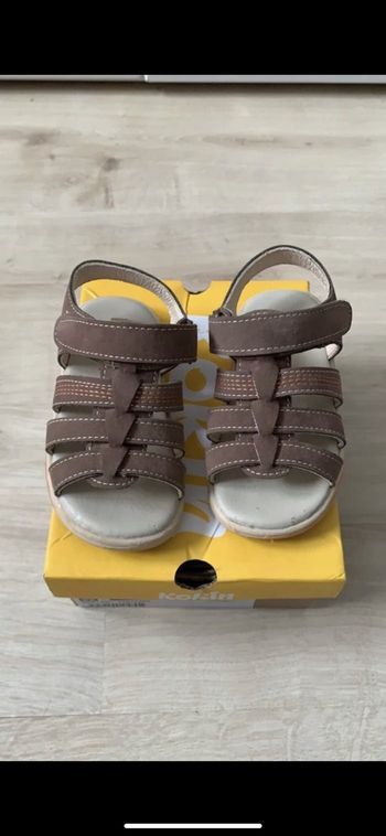 Sandales taille 22