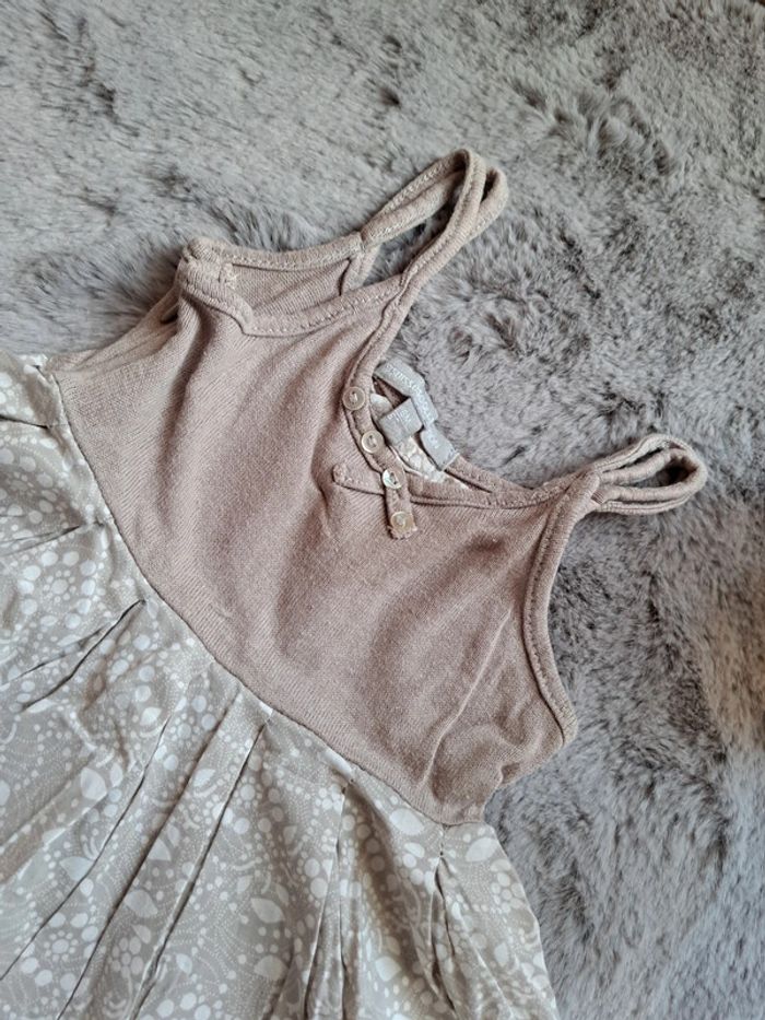 Robe 6 mois - photo numéro 3