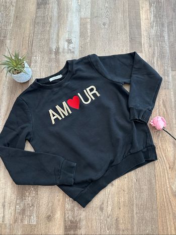 - Sweat Majolica      - Taille S - Très Bon état, petit défaut sur 2 lettres