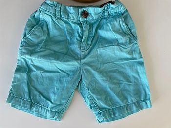 Short bleu enfant