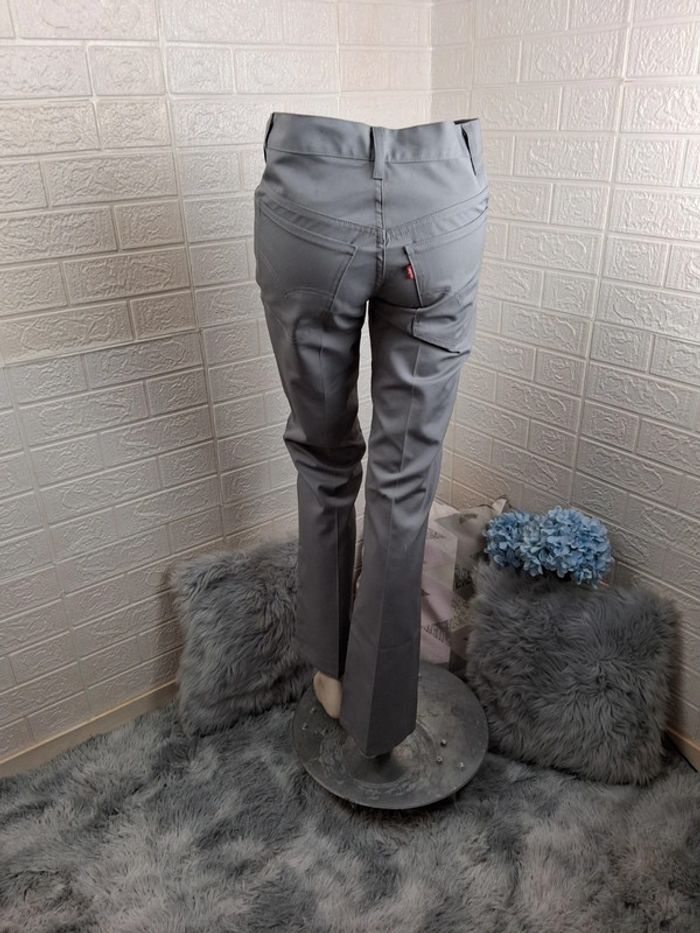 Pantalon Levi's taille 34 - photo numéro 2