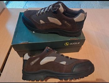 Aigle chaussures marche rando randonnée P.45 waterproof neuves