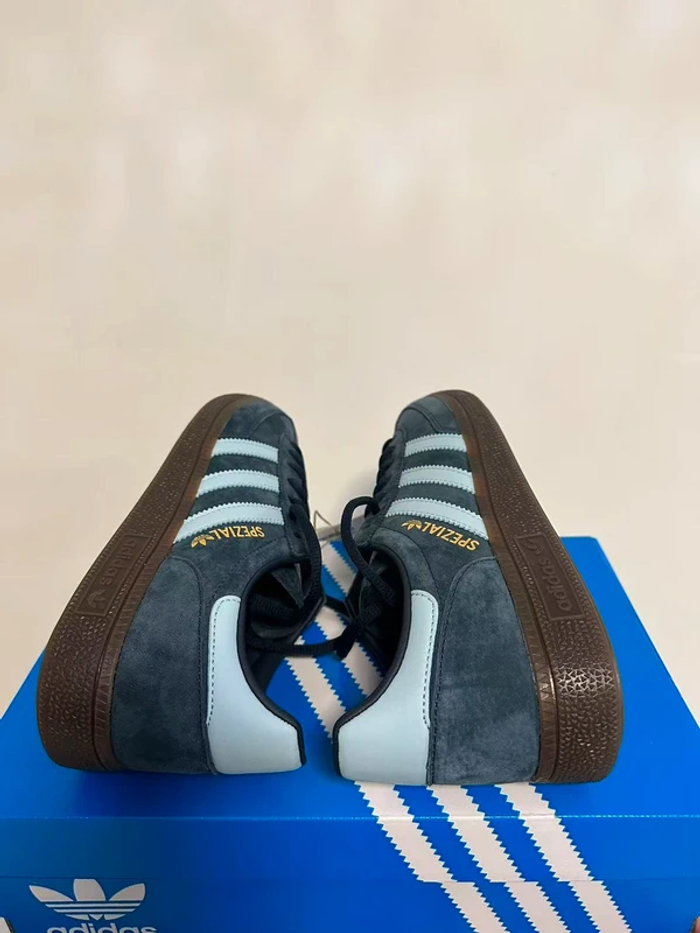Adidas originals HANDBALL SPEZIAL taille 45 - photo numéro 4