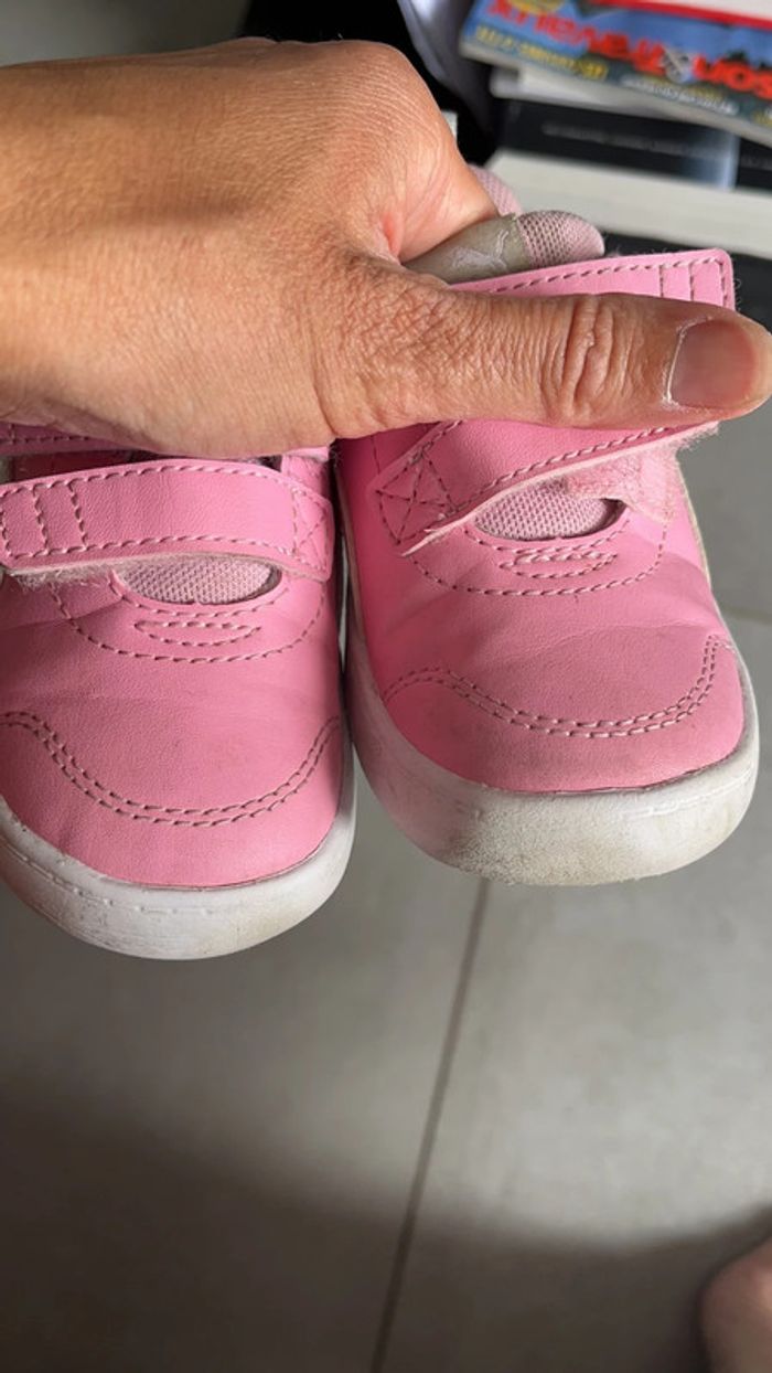 Baskets tennis roses Puma - photo numéro 5
