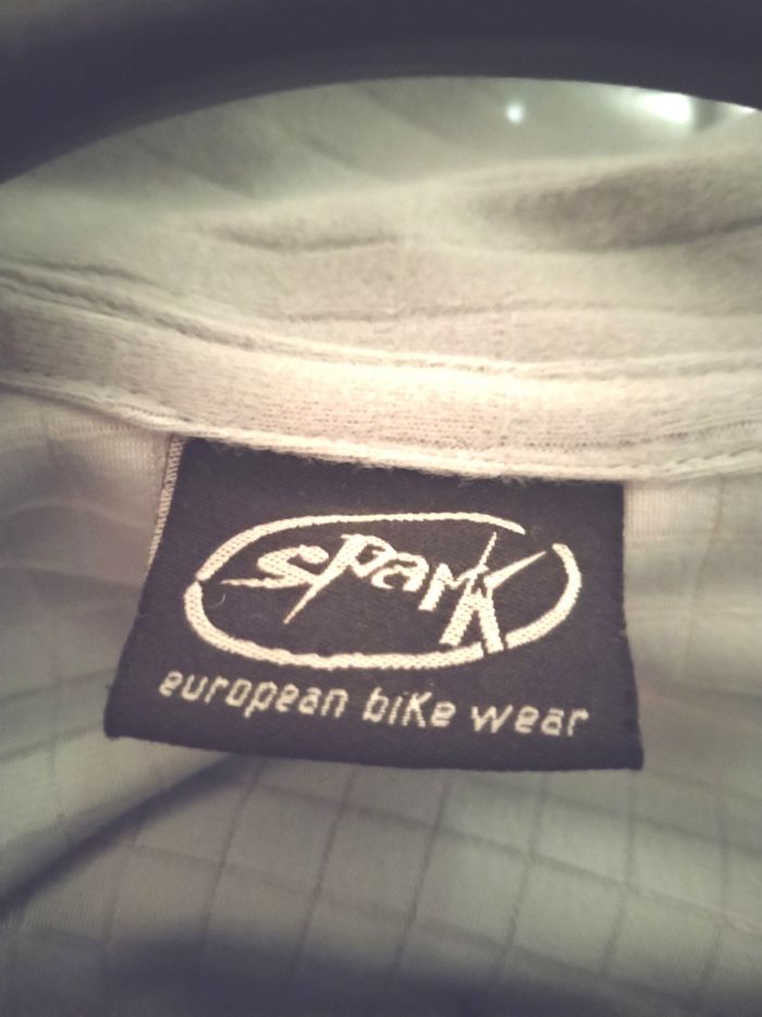 Maillot de cycliste, neuf sans étiquette. spark - photo numéro 4