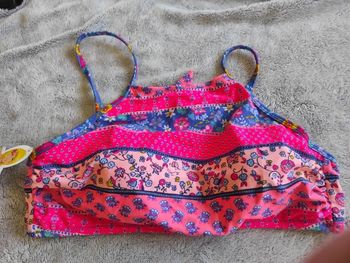 Haut de maillot de bain taille 42