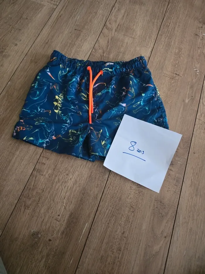 Short de bain 8 ans