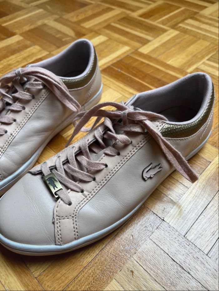 Baskets rose Lacoste