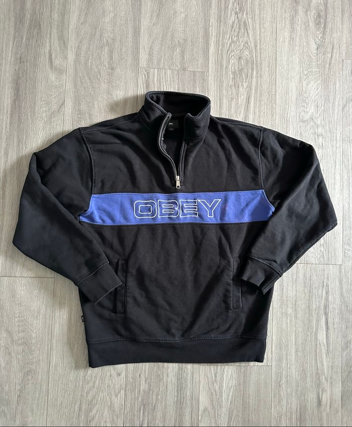 Sweatshirt demi zip noir et bleu Obey TS