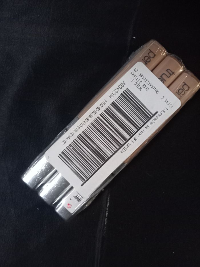 L'Oréal : 3 correcteurs  - 2R C Vanille - photo numéro 2