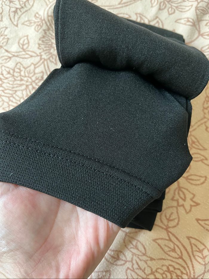 Legging noir Taille 38/40 neuf - photo numéro 3