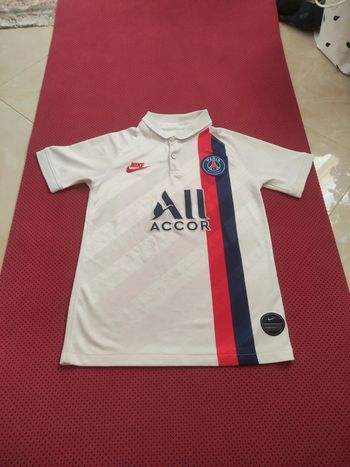 Maillot de foot PSG Nike Authentique Officiel taille enfant 8/10 ans