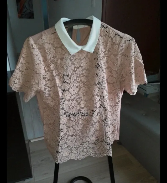 Haut dentelle avec col Camaïeu taille L neuf