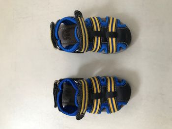 Sandales La redoute taille 20