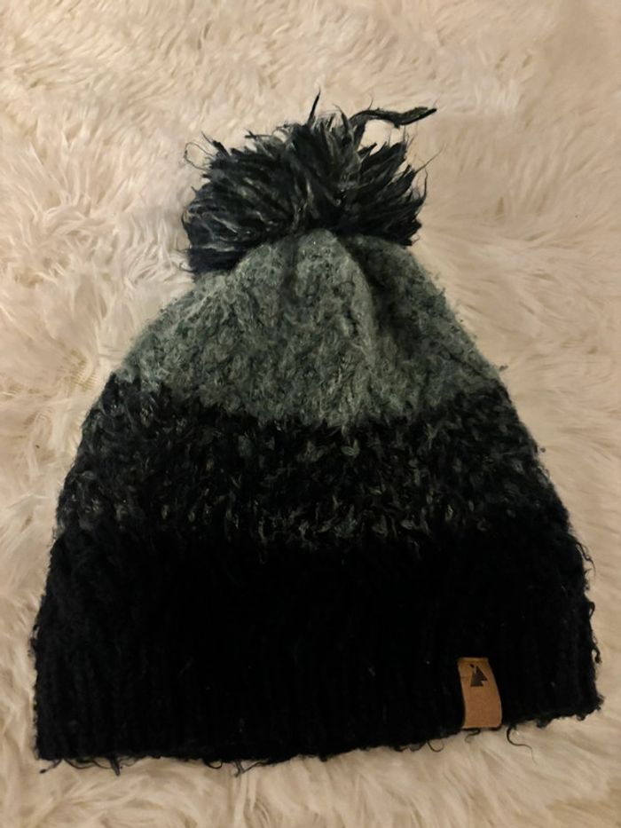 Bonnet - photo numéro 2