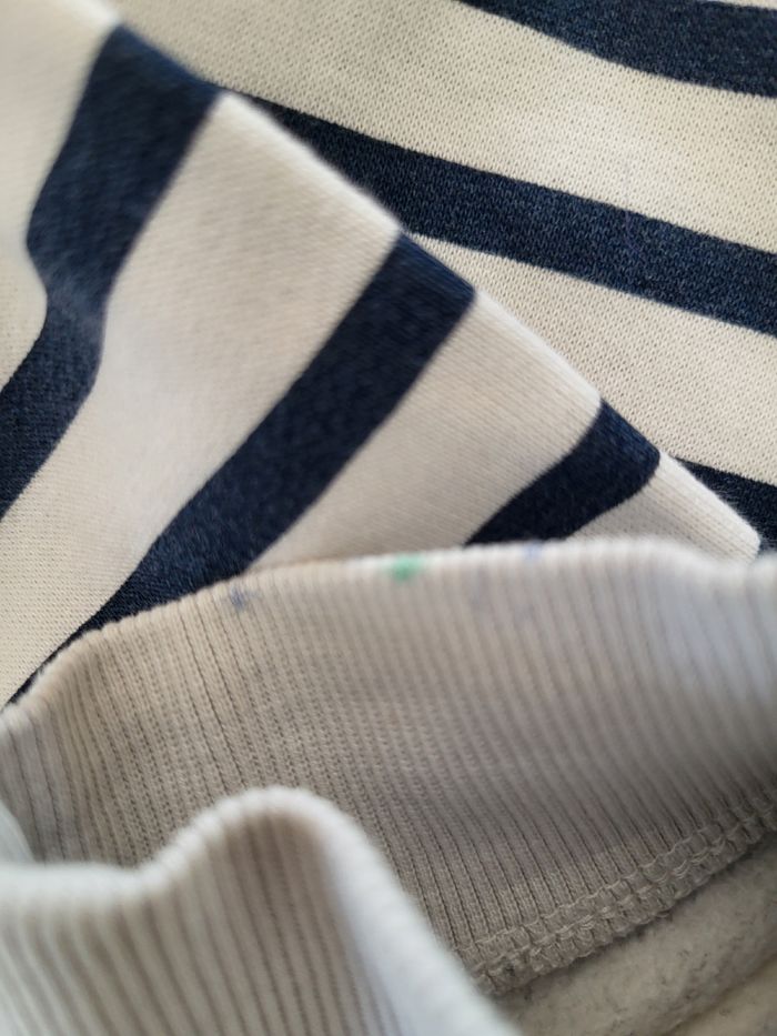 Sweat-shirt style marinière taille 8/10 ans - photo numéro 6