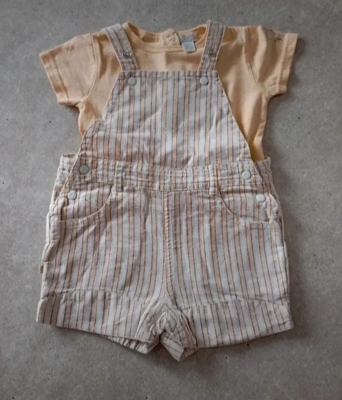 Ensemble bébé garçon Okaïdi 6 mois