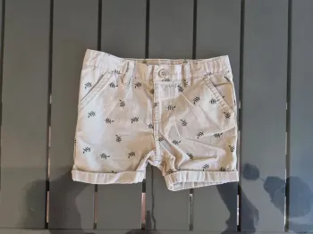 Short beige 24 mois