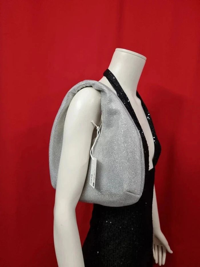 NA-KD sac rond pailleté strass - photo numéro 9