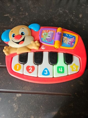 Piano de Puppy Fisher Price