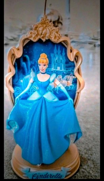 Ornement princesse Cendrillon Disney