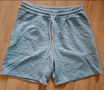Short neuf bleu clair