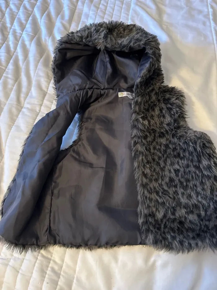 Veste pilou pilou à poile léopard 18 mois avec capuche - photo numéro 2