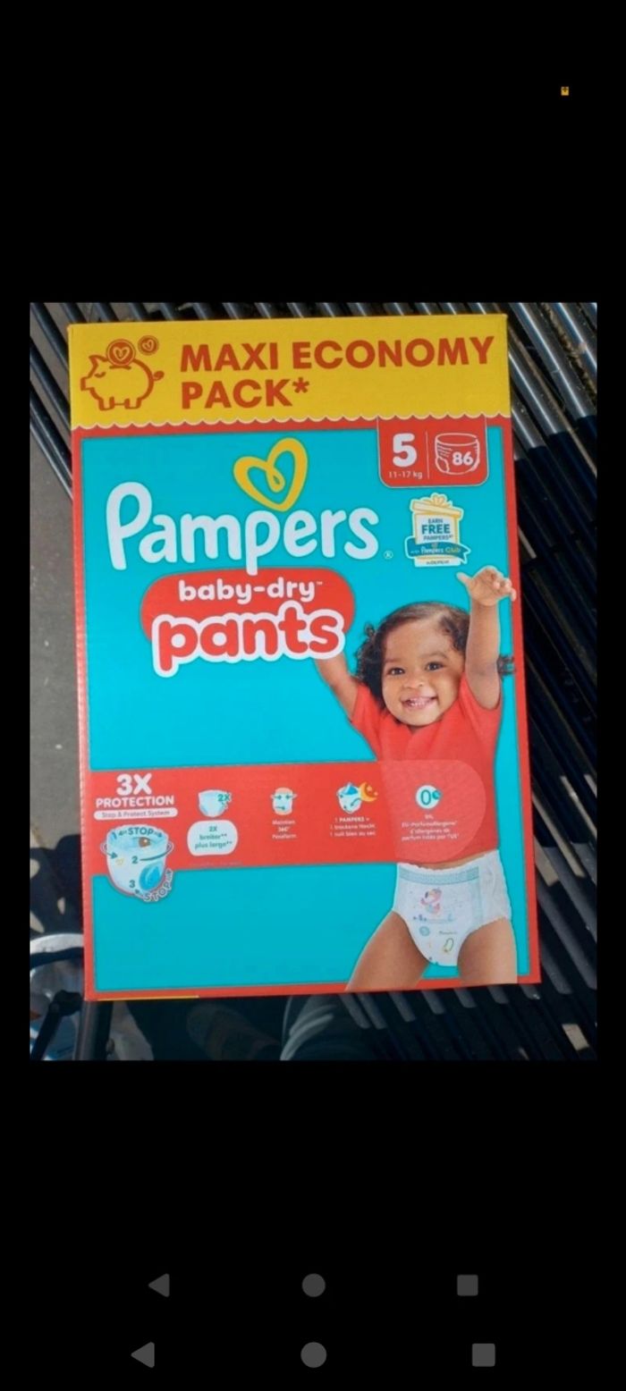 Pack de 86 couches culottes Pampers baby dry pants taille 5