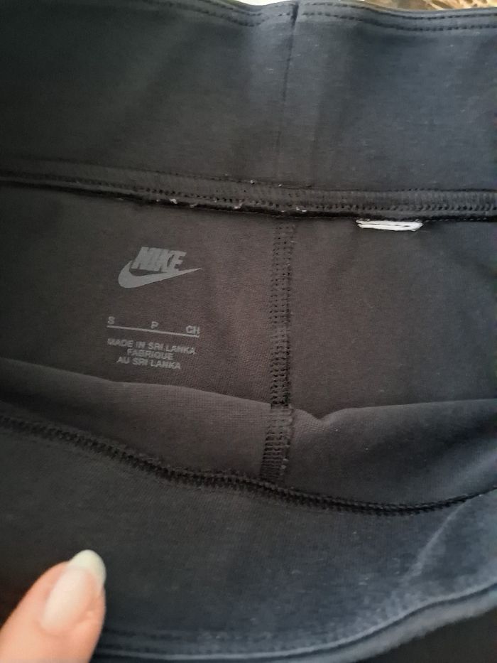 Leggings Nike - photo numéro 3