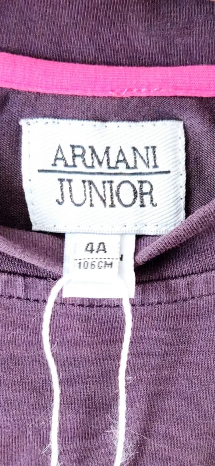 T-shirt Armani 4 ans Fille - photo numéro 3