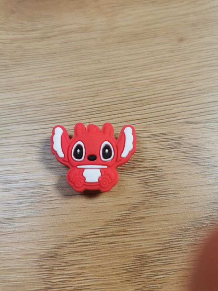 Lot de 5 Pin's pour crocs lilo et stitch - photo numéro 3