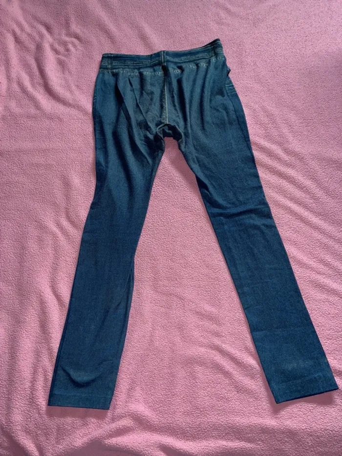 Legging moulant - photo numéro 2