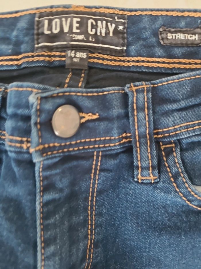 Jeans Love CNY / 14 ans - photo numéro 2