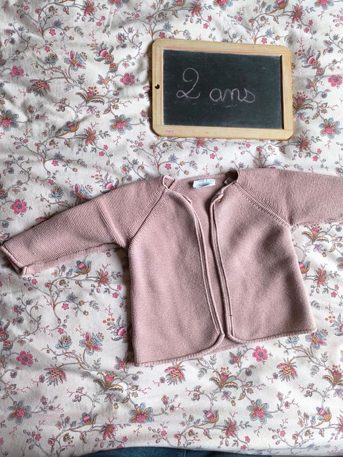 Gilet Zara taille 2 ans en très bon état