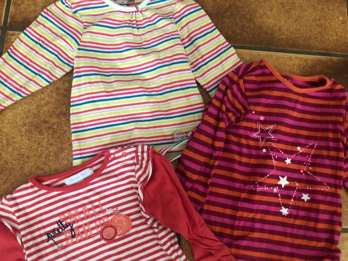 Lot de 3 tee-shirts manche longue fille 12 mois - photo numéro 2